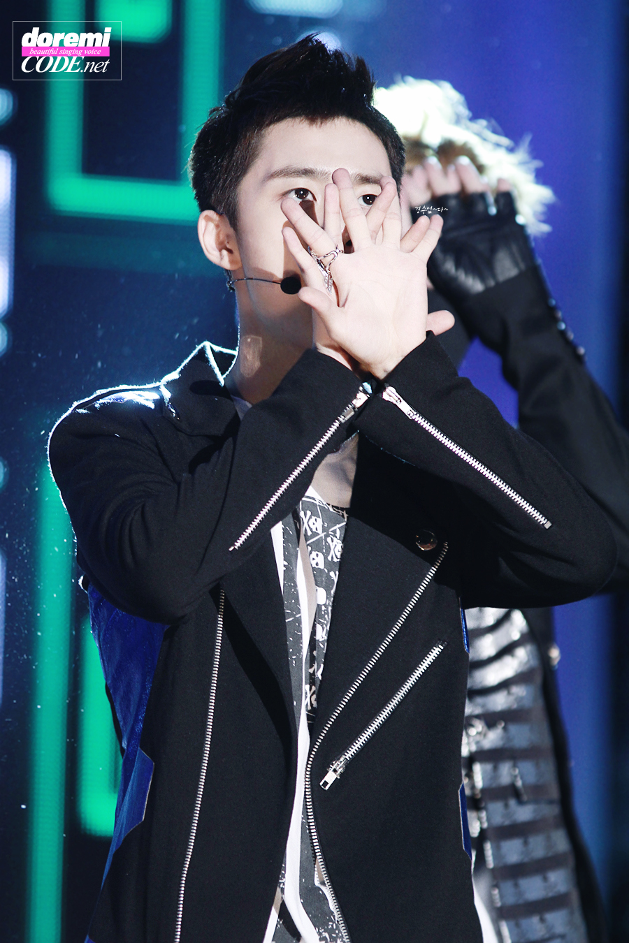 120613 D.O @ KBS Big Anniversary Concert 111280474FD99BC91C6B72