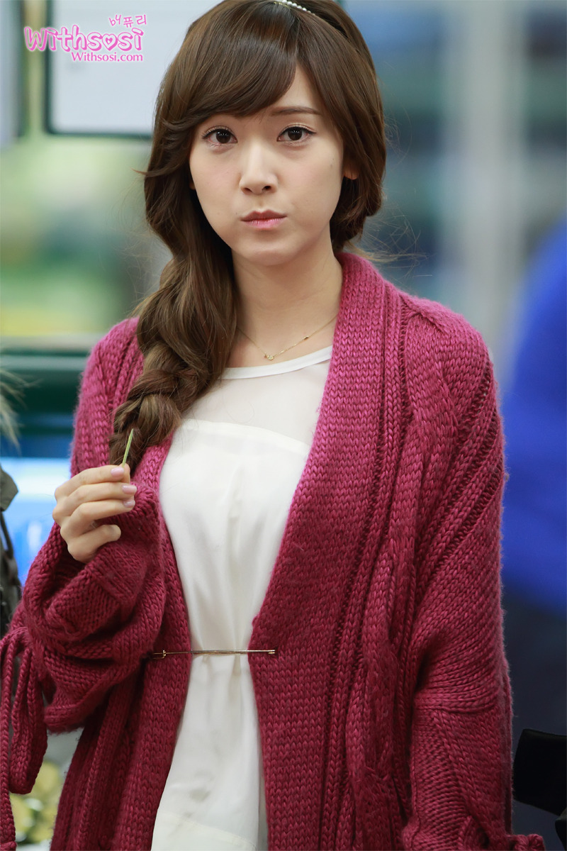 [OTHER][20-01-2012]Jessica tại trường quay của bộ phim "Wild Romance" - Page 16 163428374F33B76539C4A8