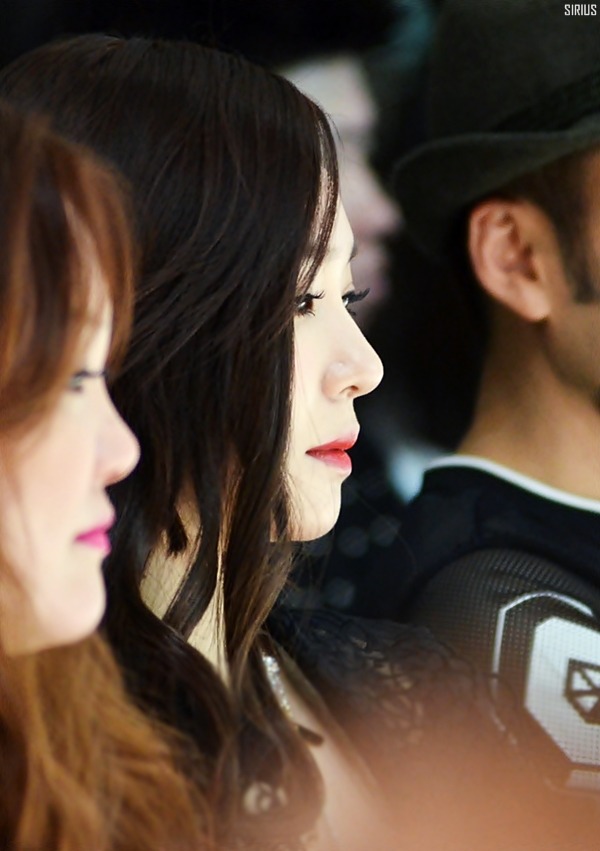 [PIC][24-03-201]Tiffany tham dự "Steve J & Yoni P 2014 F/W Seoul Fashion Week" vào trưa nay 2272C84F53304BB40CFC49