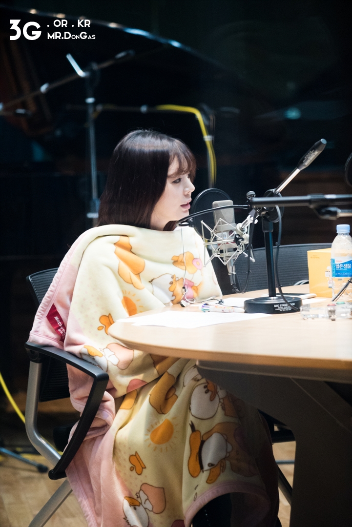 [OTHER][06-02-2015]Hình ảnh mới nhất từ DJ Sunny tại Radio MBC FM4U - "FM Date" - Page 9 25076736554262940AC9BF