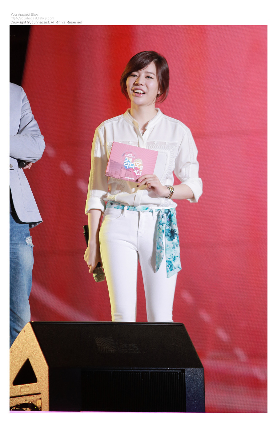 [PIC][04-09-2014]Sunny tham dự chương trình "Sangam MBC Radio" với tư cách là MC vào tối nay - Page 2 25633939540B114E30CC69