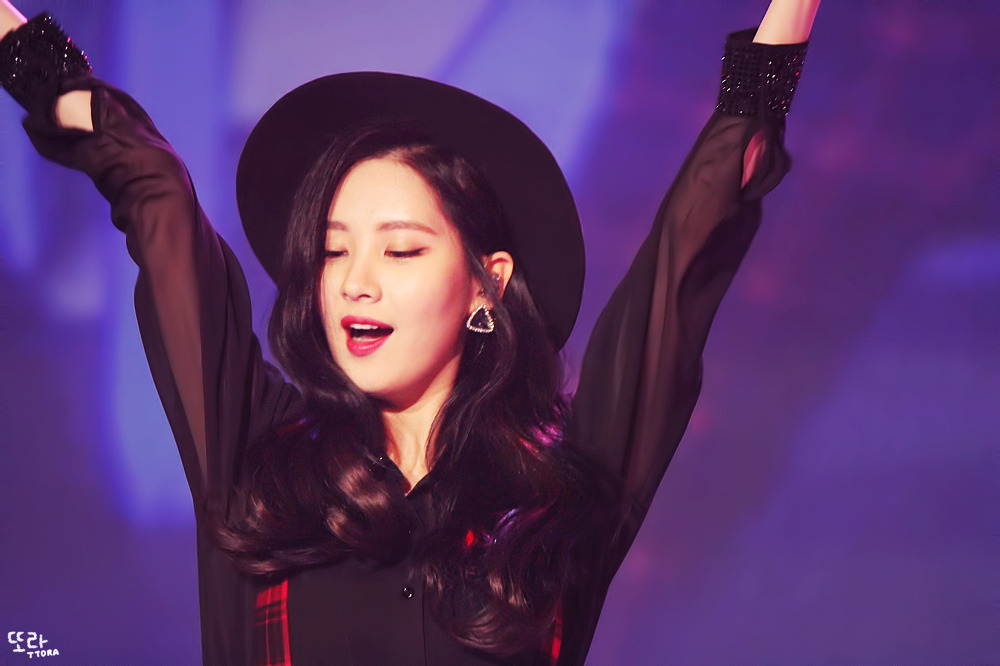 [PIC][11-11-2014]TaeTiSeo biểu diễn tại "Passion Concert 2014" ở Seoul Jamsil Gymnasium vào tối nay - Page 4 270EDA33546716F302AEE3