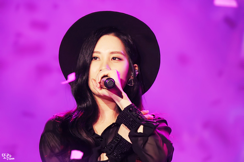 [PIC][11-11-2014]TaeTiSeo biểu diễn tại "Passion Concert 2014" ở Seoul Jamsil Gymnasium vào tối nay - Page 4 2771DD33546717082560E8