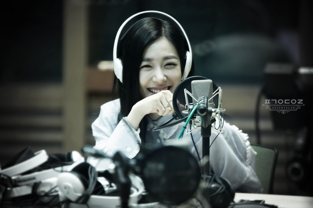 [OTHER][06-02-2015]Hình ảnh mới nhất từ DJ Sunny tại Radio MBC FM4U - "FM Date" - Page 17 22637B3F5586B4E5322CF4
