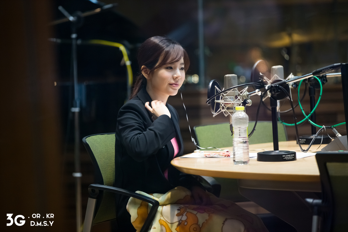 [OTHER][06-02-2015]Hình ảnh mới nhất từ DJ Sunny tại Radio MBC FM4U - "FM Date" - Page 8 2330A3365539E2CB0927A5