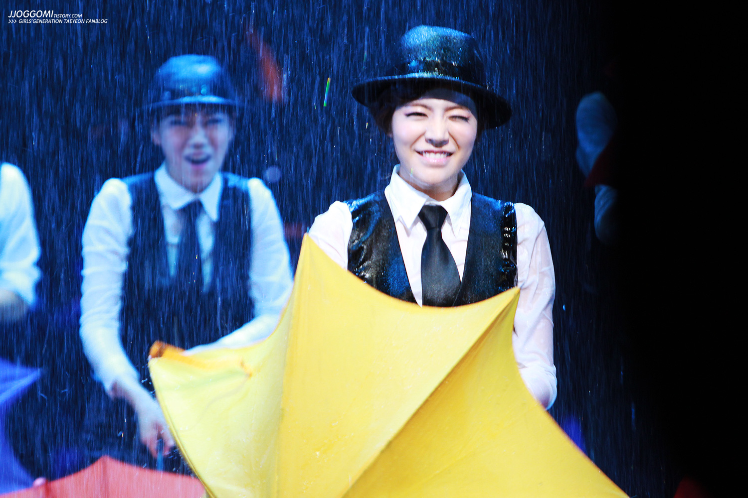 [OTHER][29-04-2014]Sunny sẽ tham gia vở nhạc kịch "SINGIN' IN THE RAIN" - Page 2 247F0040539D98450E6E3D